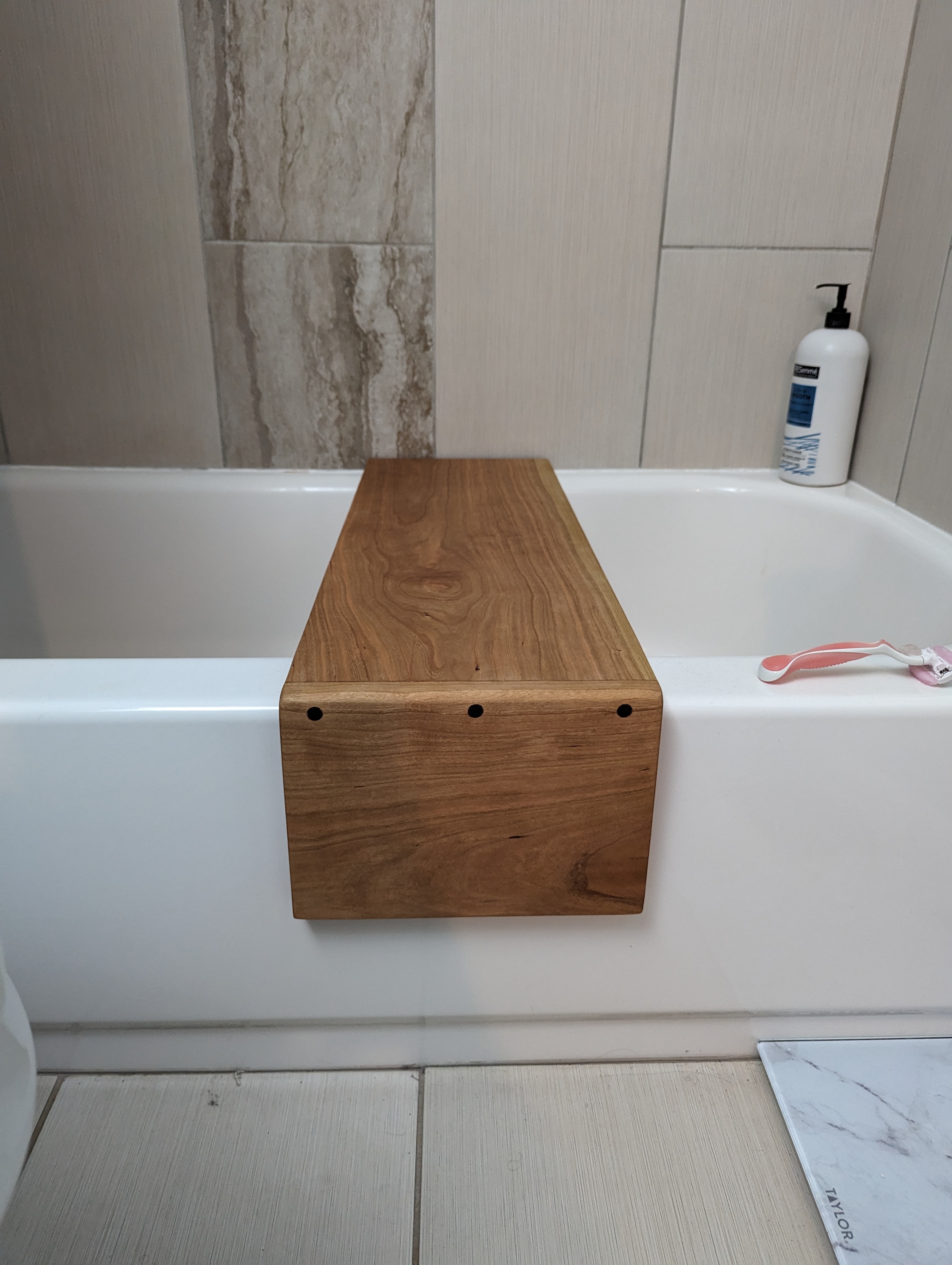 Woodworking piece — Pxl 20240324 020044373